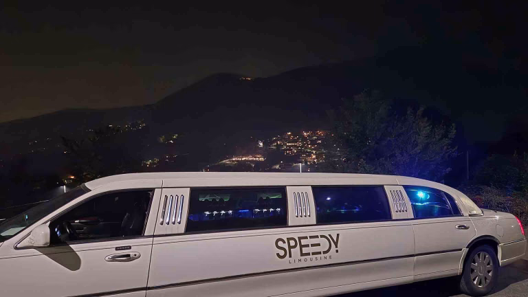 noleggio limousine a Bergamo Copertina